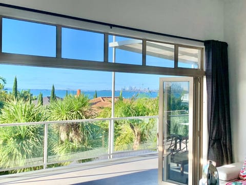 Spring, Day, View (from property/room), Balcony/Terrace, Sea view