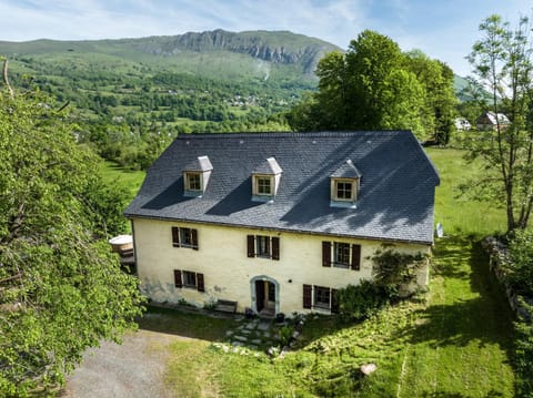 Property building, Spring, Mountain view
