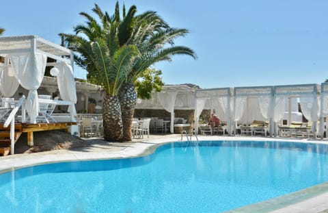 Day, Swimming pool, Swimming pool