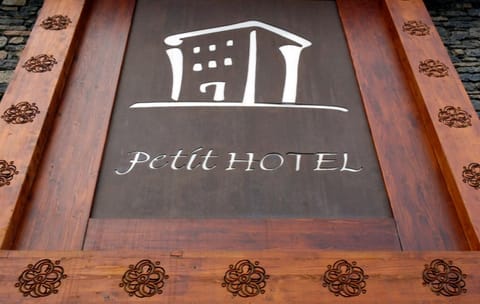 Property logo or sign, Logo/Certificate/Sign
