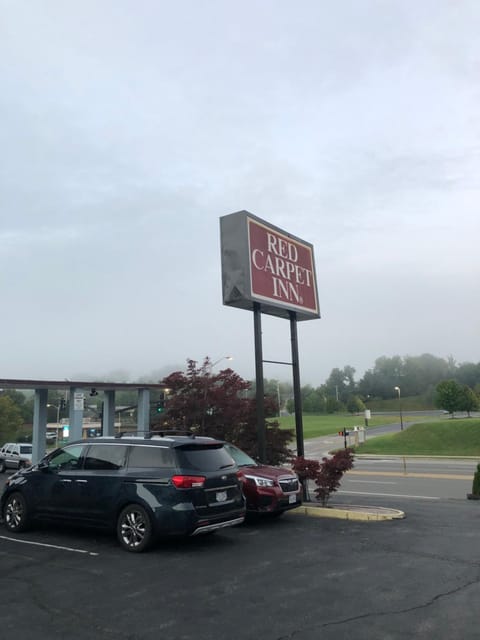 Red Carpet Inn - Blacksburg Motel in Blacksburg