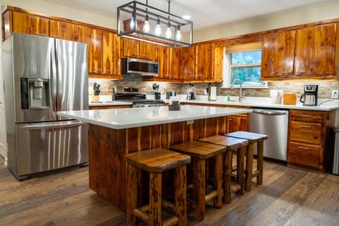 Ouray Riverside Resort - Inn & Cabins Cabin in Ouray