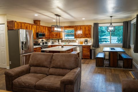 Ouray Riverside Resort - Inn & Cabins Cabin in Ouray