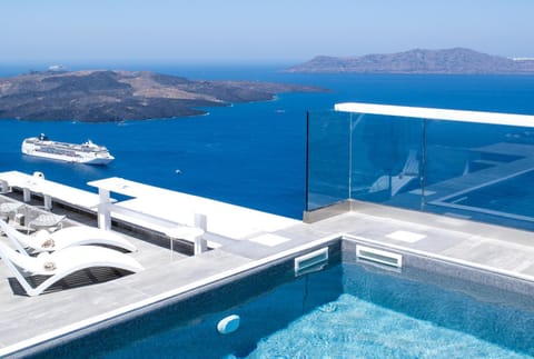 Sea view, Swimming pool