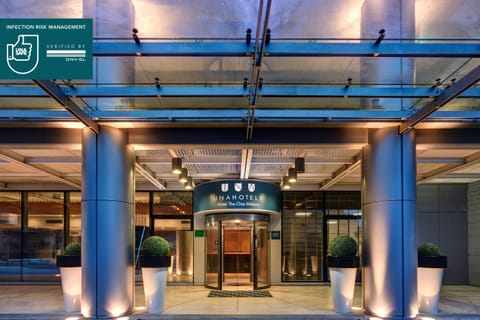 Facade/entrance, Certificate/Award