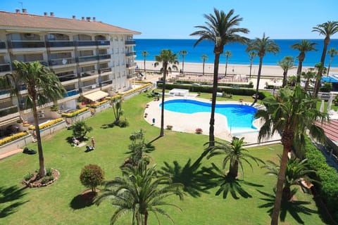 Facade/entrance, Bird's eye view, Children play ground, Fishing, Garden, Snorkeling, Beach, Beach, Windsurfing, Canoeing, Diving, Garden view, Garden view, Pool view, Pool view, Sea view, Sea view, Swimming pool, Swimming pool