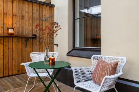 Balcony/Terrace, Balcony/Terrace