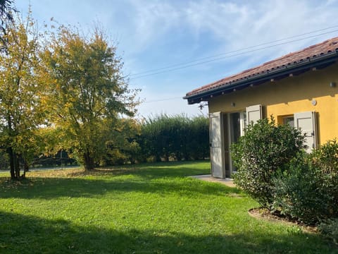 VIGORSO 41 COUNTRY HOUSE Country House in Emilia-Romagna