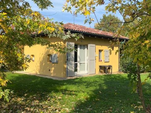 VIGORSO 41 COUNTRY HOUSE Country House in Emilia-Romagna