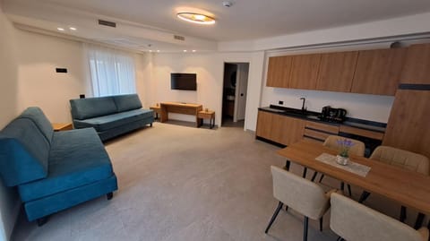 Kitchen or kitchenette, Living room, Dining area