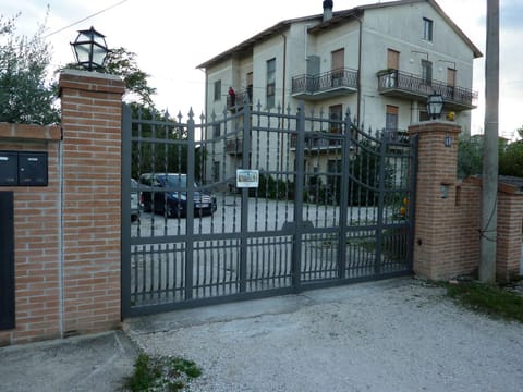 L'Ortolano Apartments Country House in Spoleto