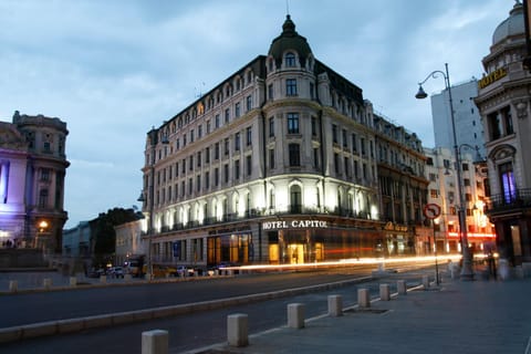 Property building, Facade/entrance