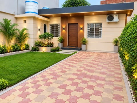Property building, Day, Garden, Garden view