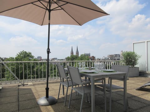 Balcony/Terrace, Balcony/Terrace, Dining area, City view