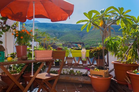 Off site, Balcony/Terrace