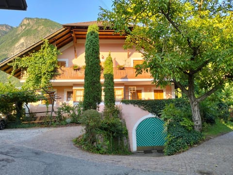 Haus Tinkhauser Country House in Trentino-South Tyrol