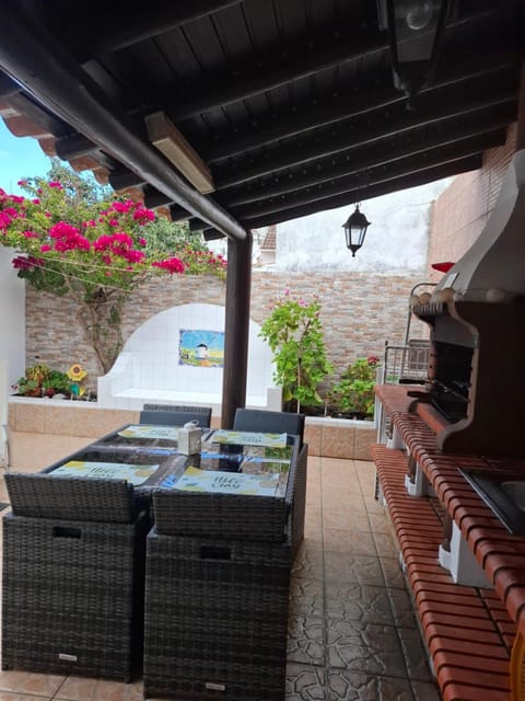 Property building, Balcony/Terrace