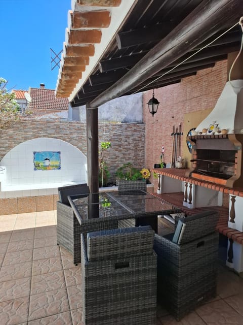 Property building, Balcony/Terrace