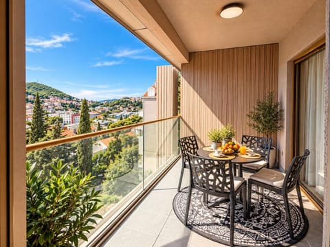 Day, Balcony/Terrace