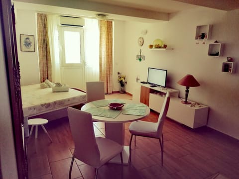 Apartment Lju on the Beach Apartment in Split