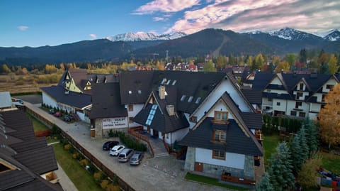 Neighbourhood, Mountain view