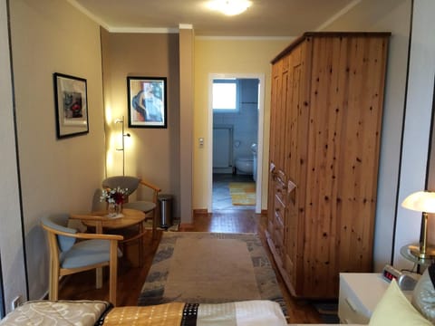 Seating area, Bedroom