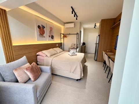 Bed, Photo of the whole room, wardrobe
