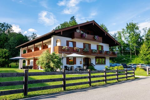 Hotel Garni Landhaus Sonnenstern Hotel in Schönau am Königssee