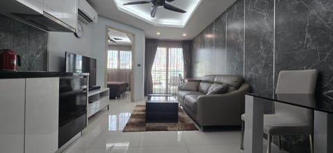 TV and multimedia, Seating area