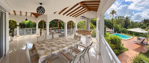Balcony/Terrace, Swimming pool