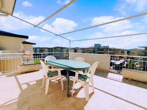 Patio, Balcony/Terrace