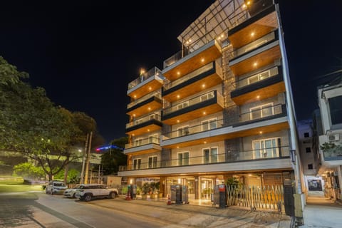 Property building, Night
