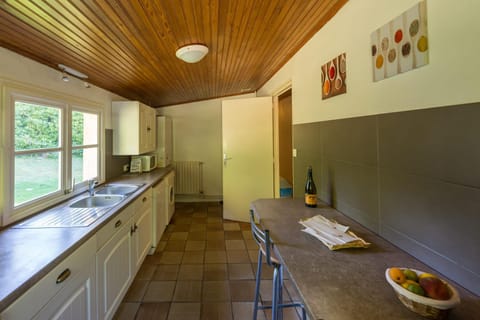 Camping de l'Orangerie de Lanniron Campground/
RV Resort in Quimper