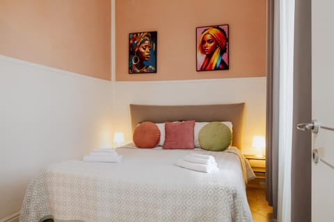 Living room, Bedroom