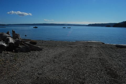 La Conner Camping Resort Cabin 7 Cabin in Whidbey Island