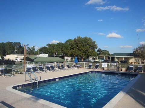 Southern Palms Park Model 4 Campground/ 
RV Resort in Eustis