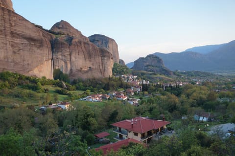 Bird's eye view, Landmark view