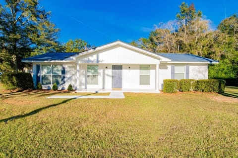 Property building, Spring, Day, Natural landscape