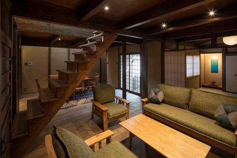 Living room, Photo of the whole room, Dining area