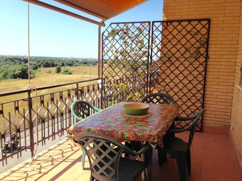 View (from property/room), Balcony/Terrace