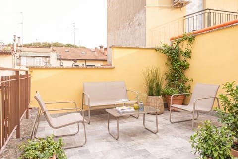 View (from property/room), Balcony/Terrace, Internal: Not applicable to any particular room