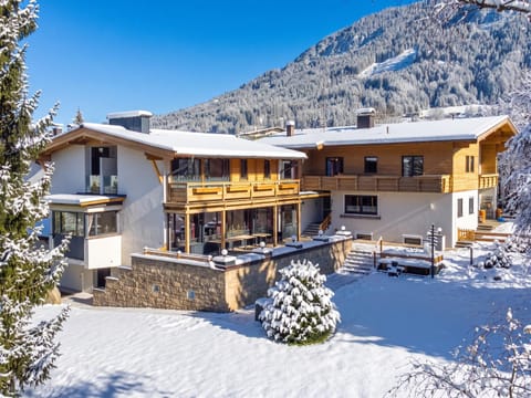 Property building, Winter