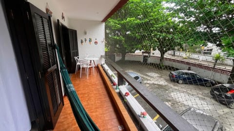 Facade/entrance, Balcony/Terrace