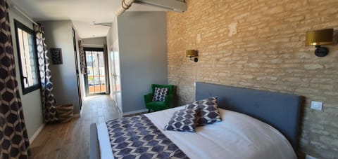 Hotel restaurant La Pêcherie - Le manoir d'à coté - Les 5 ruches -Logis hôtels Hotel in Courseulles-sur-Mer