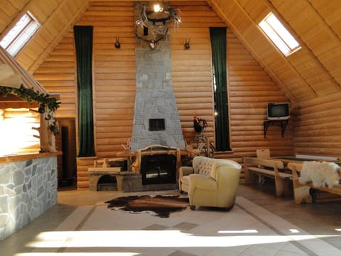 Communal lounge/ TV room, Living room, Seating area, flat iron