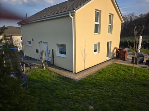 Property building, Garden, Garden view