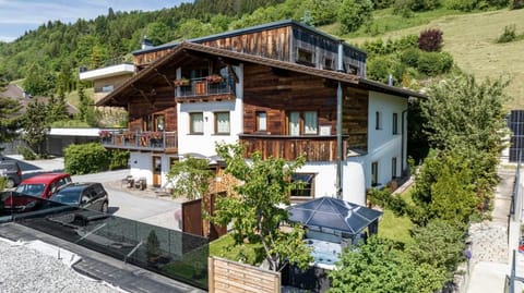 Property building, Natural landscape, Garden, Garden view, Parking