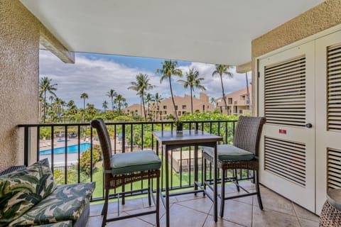 Patio, Day, Garden, Balcony/Terrace, Seating area, Pool view, Swimming pool