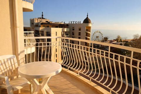 Property building, Patio, Day, Natural landscape, View (from property/room), Balcony/Terrace, Sea view