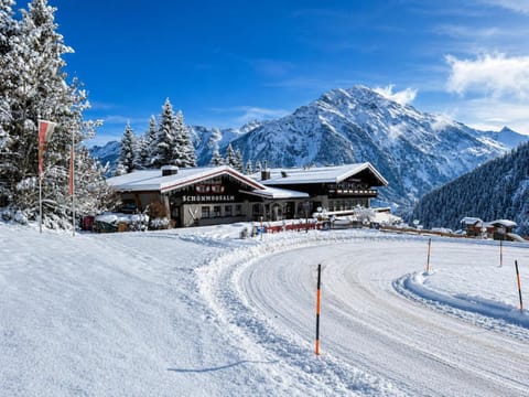 Property building, Winter
